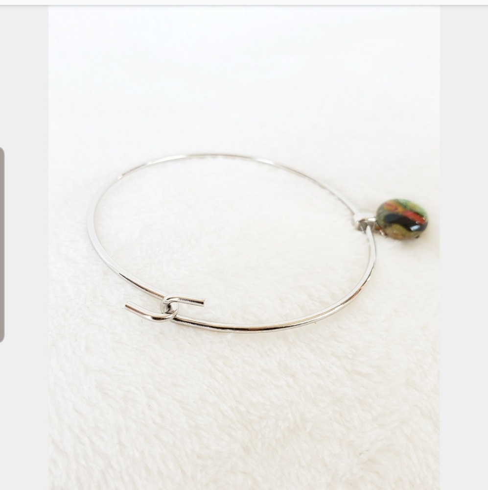 💚Bracelet with multicolored glass bead pendant💚 - Picture 5 of 6